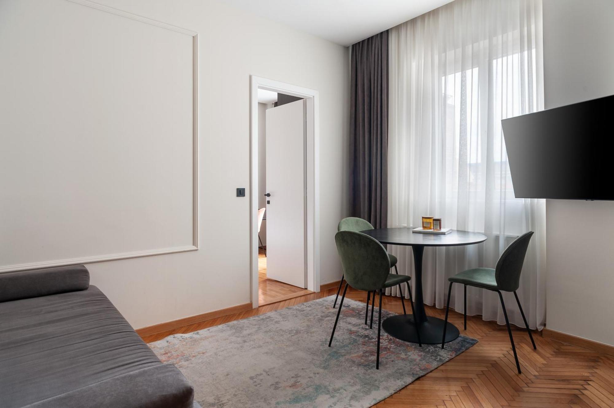Loox Boutique Apartments Gunduliceva Zagreb Exterior photo